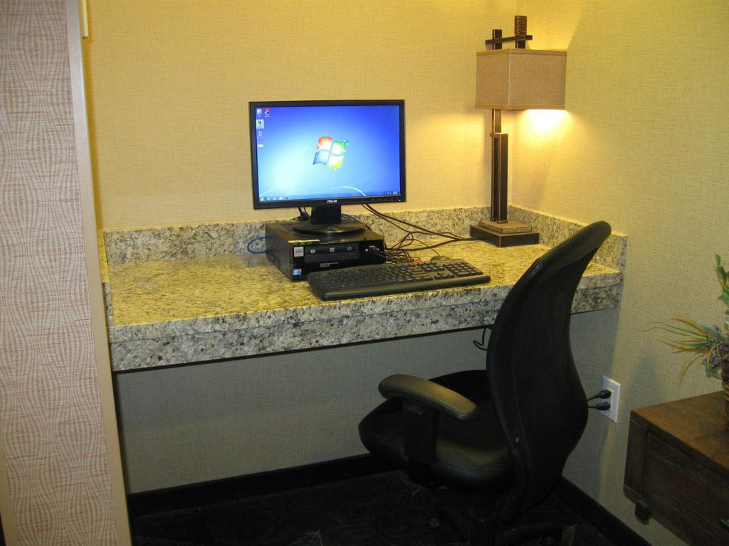 Little Missouri Inn & Suites New Town Exteriér fotografie