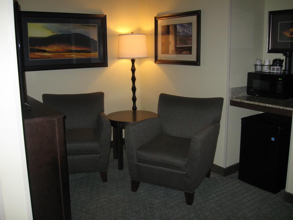 Little Missouri Inn & Suites New Town Exteriér fotografie